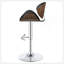 Tabouret de bar réglable noir et chrome avec siège en similicuir confortable et dossier en noyer élégant, parfait pour les bars et les salles à manger.-566521279