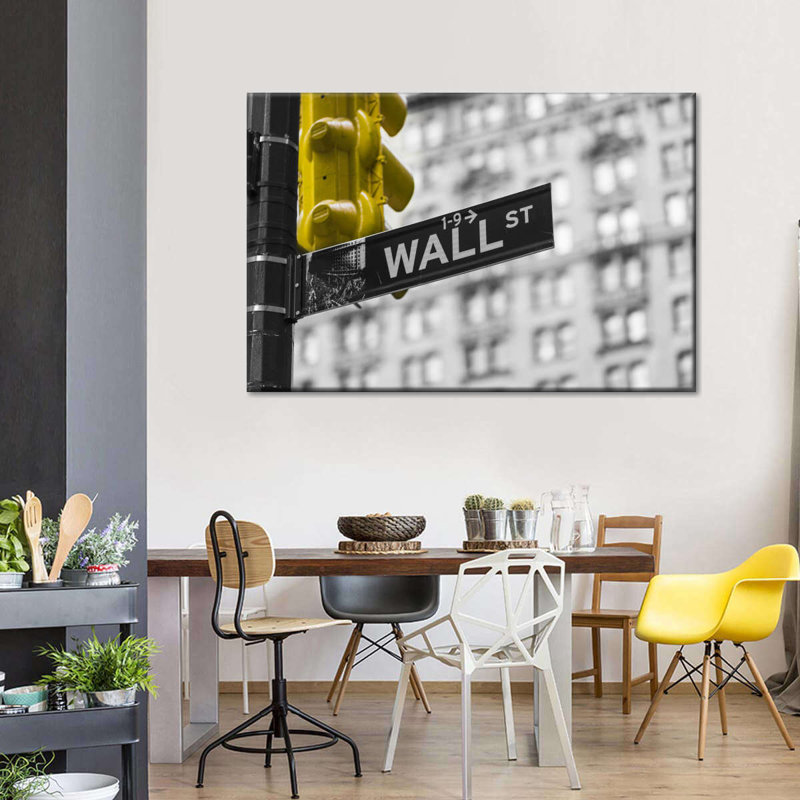 New York Pop Wall Street, H 30 po x l 45 po x P 1,25 po