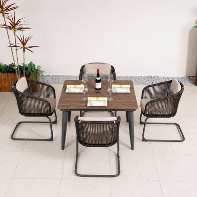 4-Person Square Outdoor Dining Set With Cushions