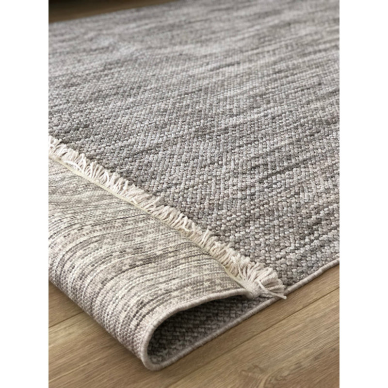 Indoor / Outdoor Rug, Rectangle 6'7" x 8'3"