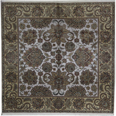 Tapis ivoire et doré de qualité supérieure noué à la main