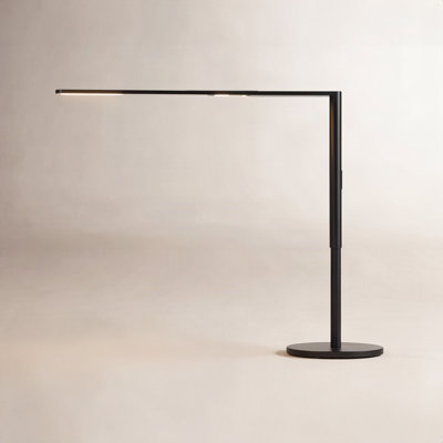 Lampe de bureau 20,05 "avec USB Lady7