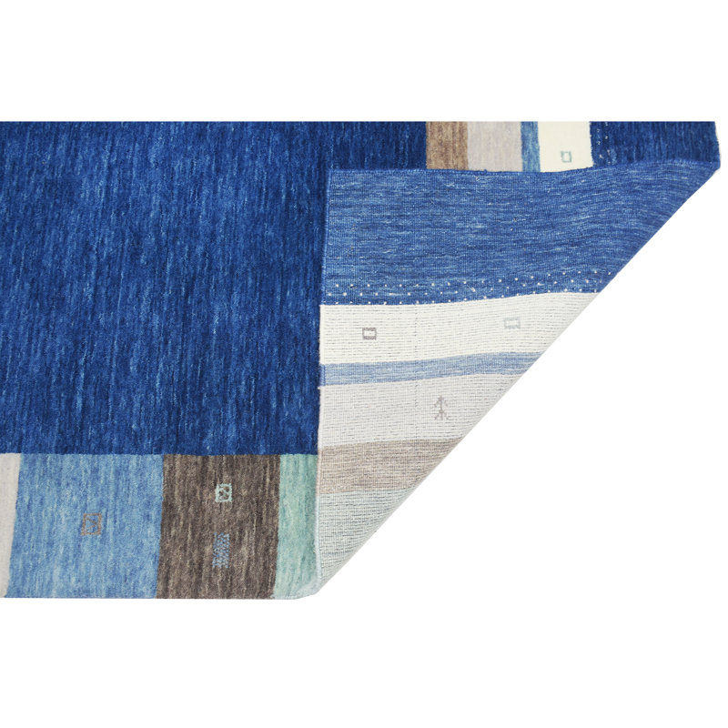 Hand Knotted Wool Area Rug in Blue/Brown/Gray/Ivory, Rectangle 5' x 7'
