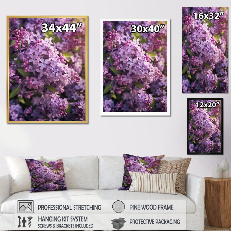 «Lilacs mauves», impression sur toile, H 40 po x l 30 po x P 1,5 po, Toile tendue
