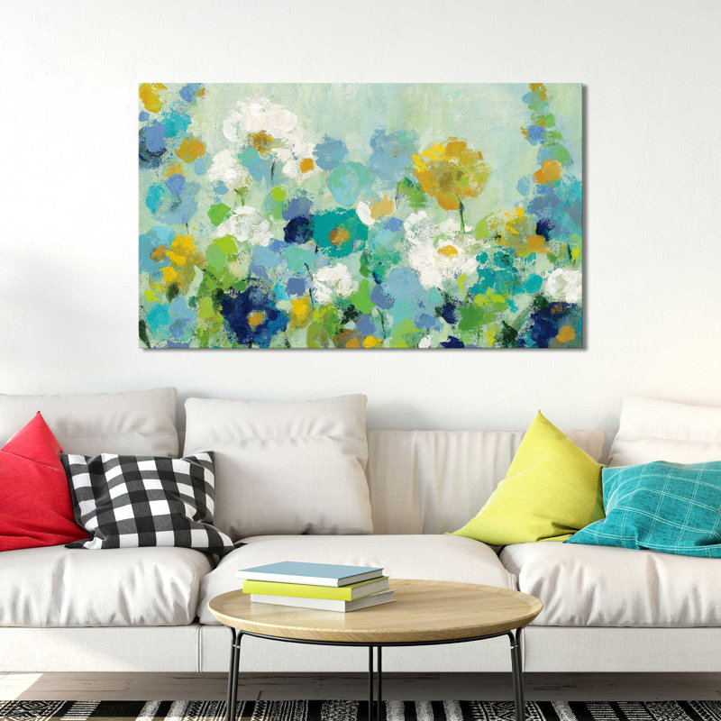 «Midsummer Garden White Flowers IV» par Silvia Vassileva, reproduction sur toile, H 21,5 po x l 33,5 po x P 2 po