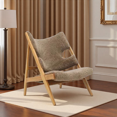 Creamy Lamb Fleece Single Leisure Chair.