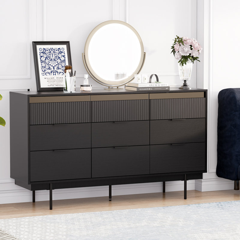 Buffet Anetha de Ebern Designs, grand buffet Anetha de 59 po x 34 po avec rangement, buffet noir à 9 tiroirs, bar à café Anetha, rangement de vestibule moderne pour le salon, la chambre à coucher, la cuisine