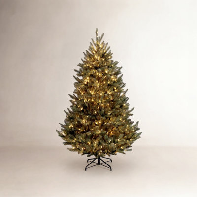 Fraser 7.5' Pre-Lit Fir Tree