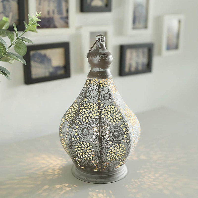 Fransisca Metal Desk Lamp