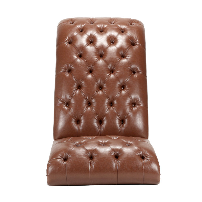 Chaise longue à assise large avec pieds relaxants en mousse et bouleau