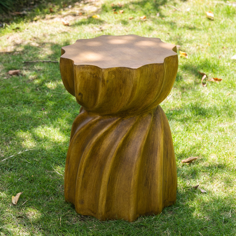 Intervallo Concrete Outdoor Side Table, Brown