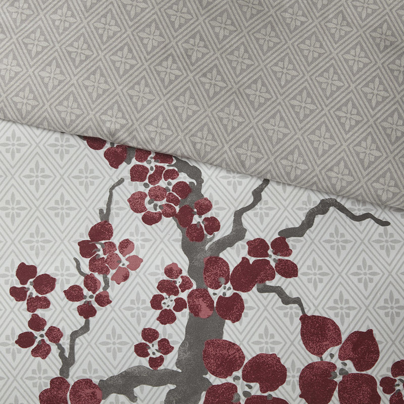 Housse de couette multi pour très grand lit - coton, drapé assorti, taies décoratives assorties, fond de diamant, fleurs de cerisier en fleurs
