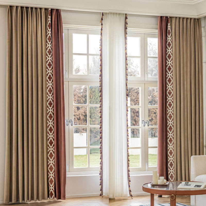 Paire de rideaux occultant et isolant avec velours Liliana, L 45 po x L 84 po, Beige