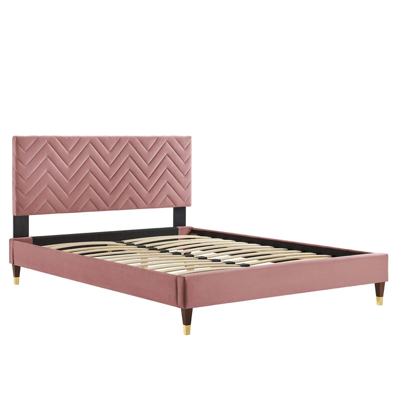 Lit plateforme en velours Leah, Rose, Très grand