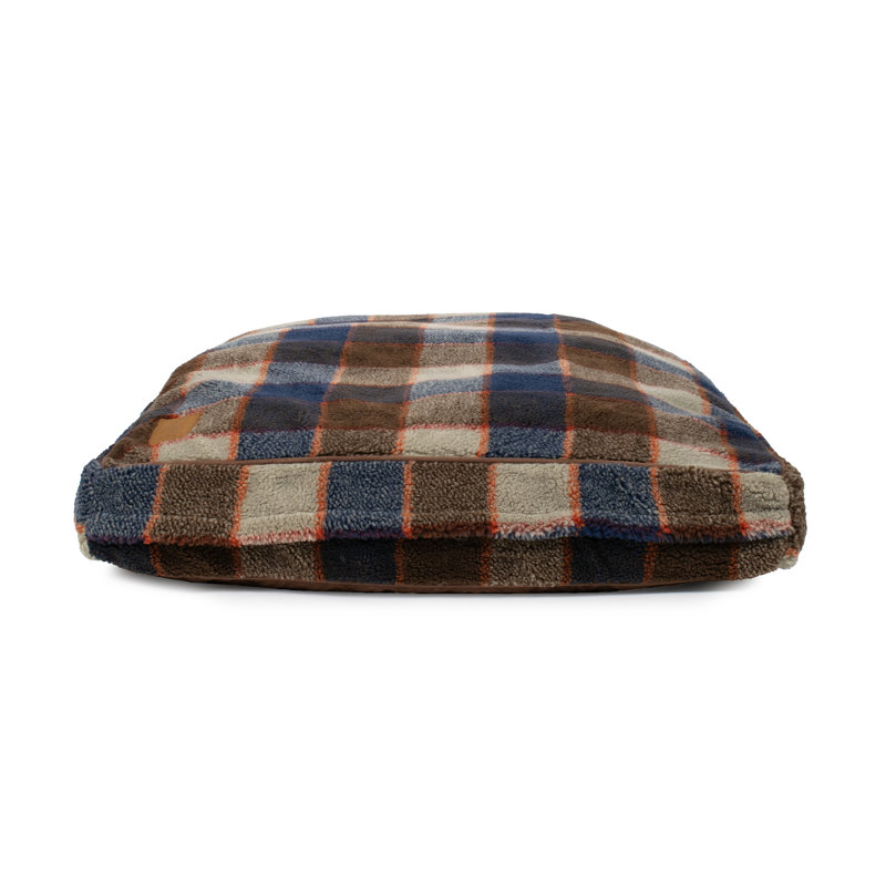 Napper Pendleton, Tissu écossais de montagne, 4" H x 36" W x 27" D