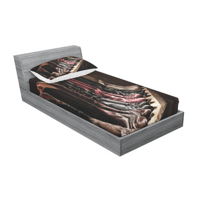 Rodeo Cowgirl Leather Boots Art Western Fashion Sheet Set