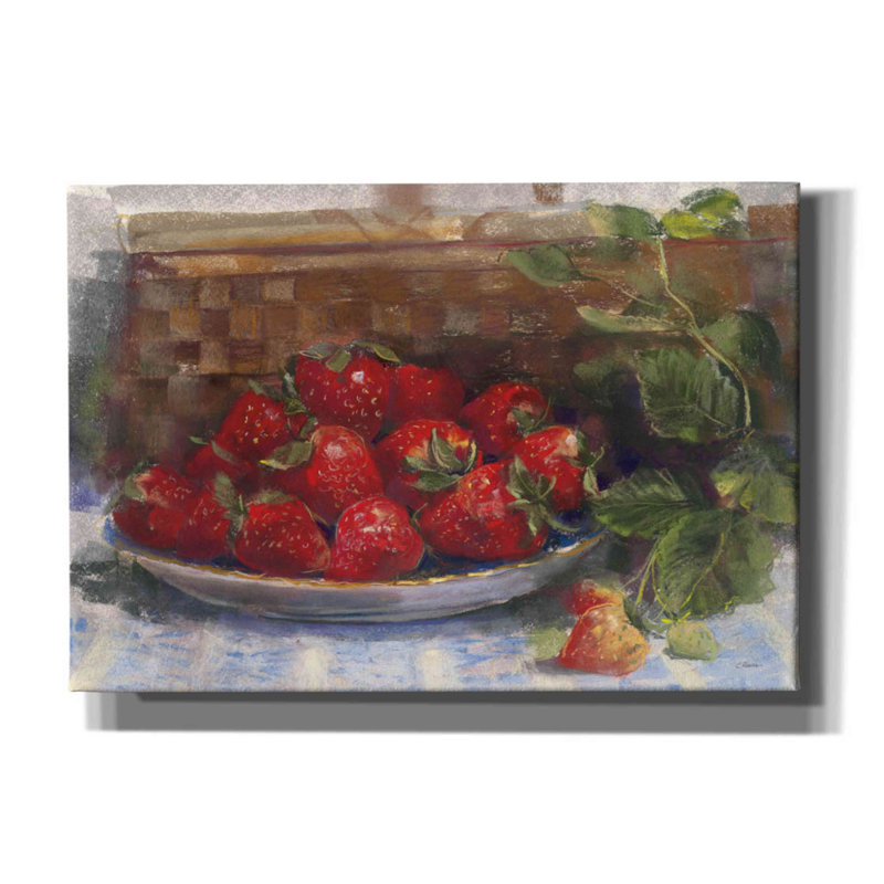 «Aamyah Plate Of Strawberries On Canvas» par Carol Rowan, reproduction, H 18 po x l 26 po x P 0,75 po
