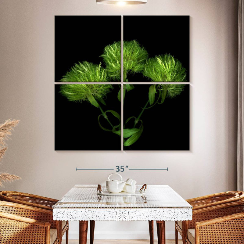 Harnek Green Pompons