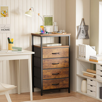 Table de chevet 4 tiroirs avec station de charge, commode haute de 34 po pour la chambre à coucher, table d'appoint avec tablette ouverte, table d'appoint polyvalente pour la chambre à coucher, le couloir et le vestibule