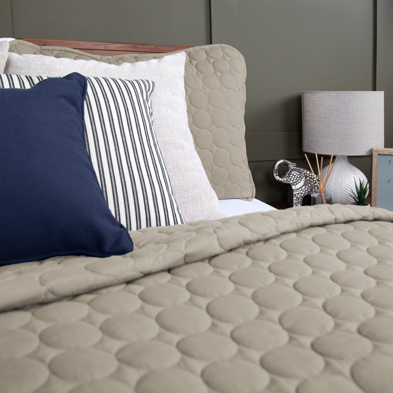 Sandy Taupe Full Size Embroidered Quilt Set