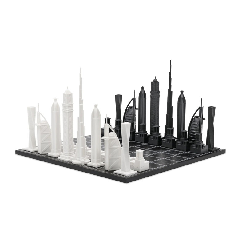 Jeu d'échecs en acrylique, édition de Dubaï avec planche de bois de la carte de Dubaï