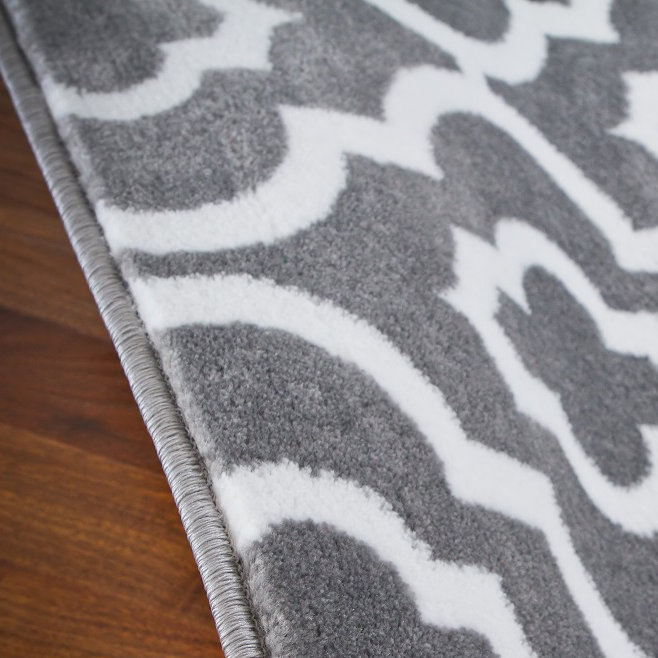 Stimpson Geometric Indoor Rug, Rectangle 4' x 5'3"