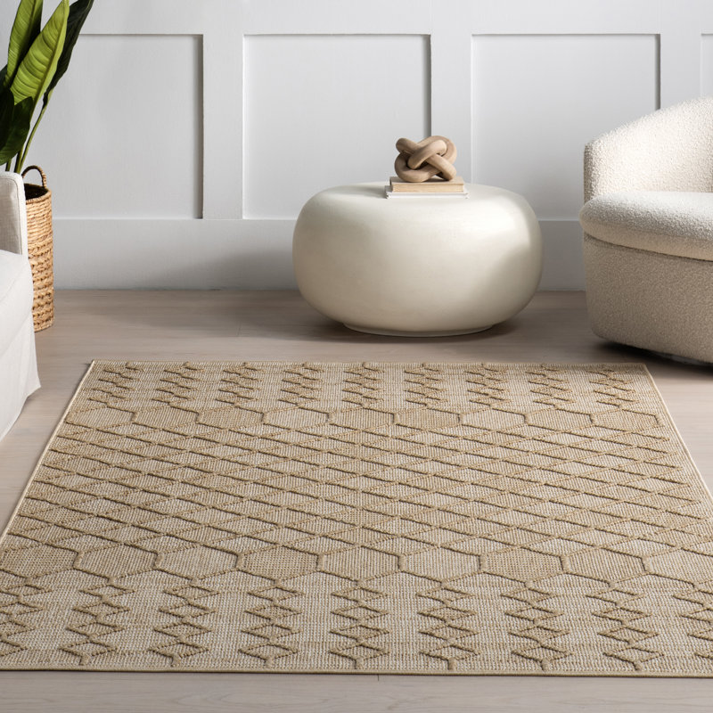 Malina Geometric Indoor/Outdoor Area Rug, Rectangle 4' x 6'