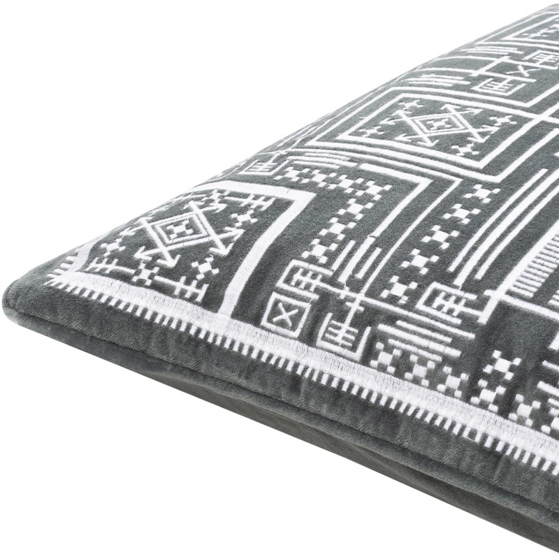 Coussin décoratif en coton Camaxtli, Gris foncé, 22 po x 22 po, Housse de coussin seulement - sans coussin