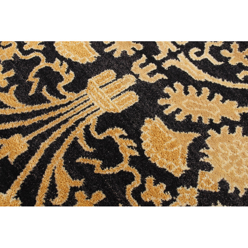 Tapis de la surface en laine 7 pi 8 po x 7 pi 9 po à la main one-of-kind-noué la 2010 goliath Chaela