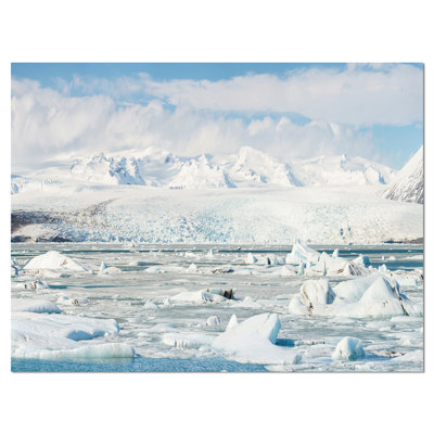 " Vatnajokull Glacier In Iceland "