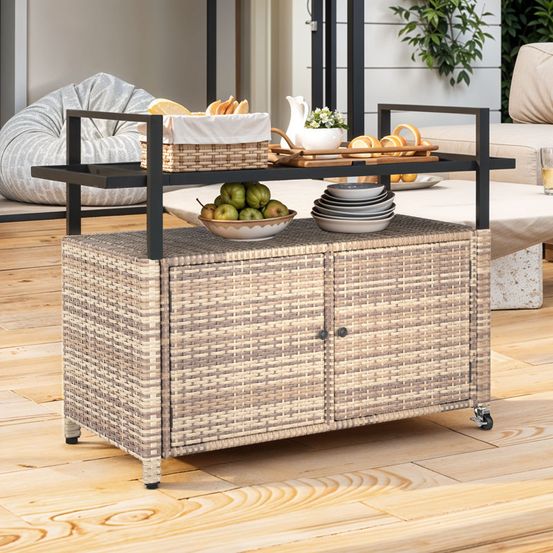 Bar Set with Wicker Outer Material, Yellow