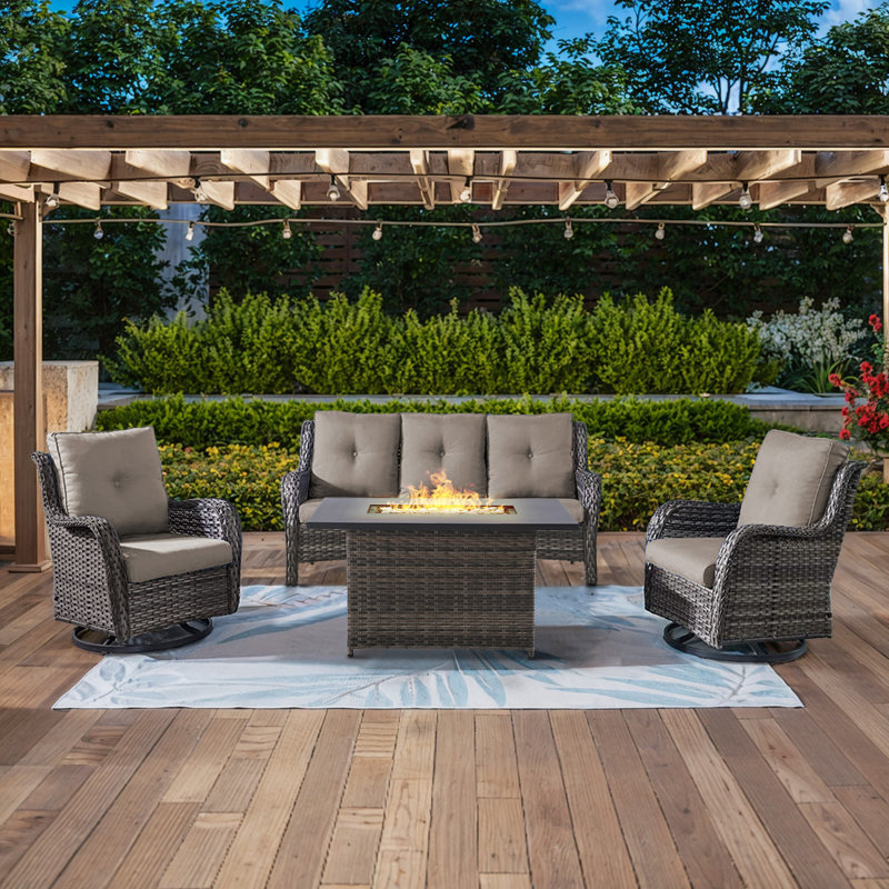 Ensemble de conversation d'extérieur en osier pour patio avec foyer et coussins 4 pièces Deb, Gris, Gris