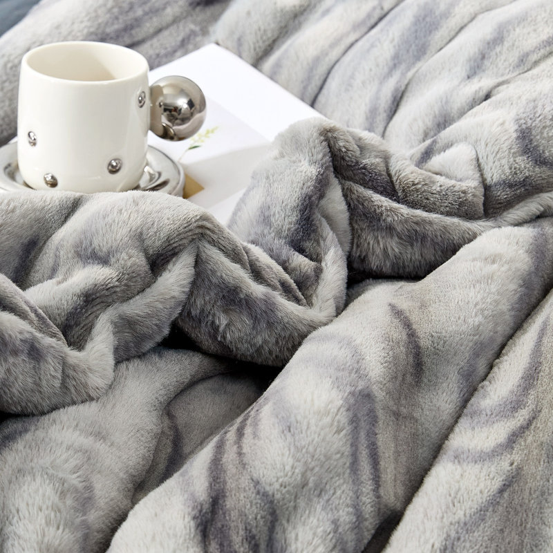 Coma Inducer Jelly Rolls Chunky Bunny Oversized Comforter Set, Twin Extra Long Comforter + 1 Standard Sham, Gray