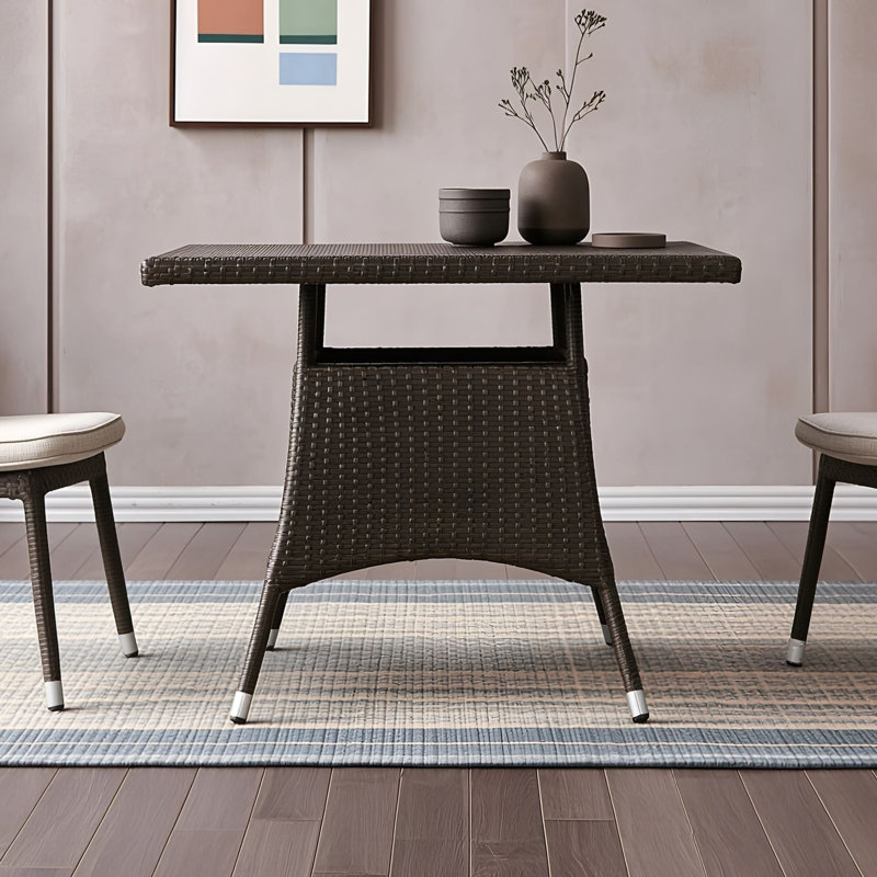 Table à manger avec plateau