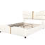 Structure de grand lit en tissu d'ameublement en cuir PU beige, tête de lit papillon et décorations en métal doré, bois massif, sans sommier, installation rapide