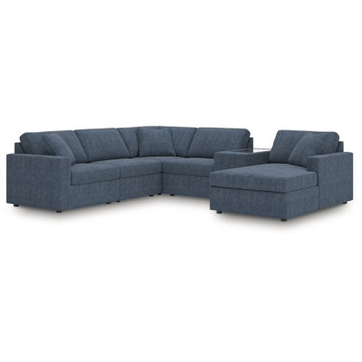 Braintree 6-Piece Sectional With Chaise
