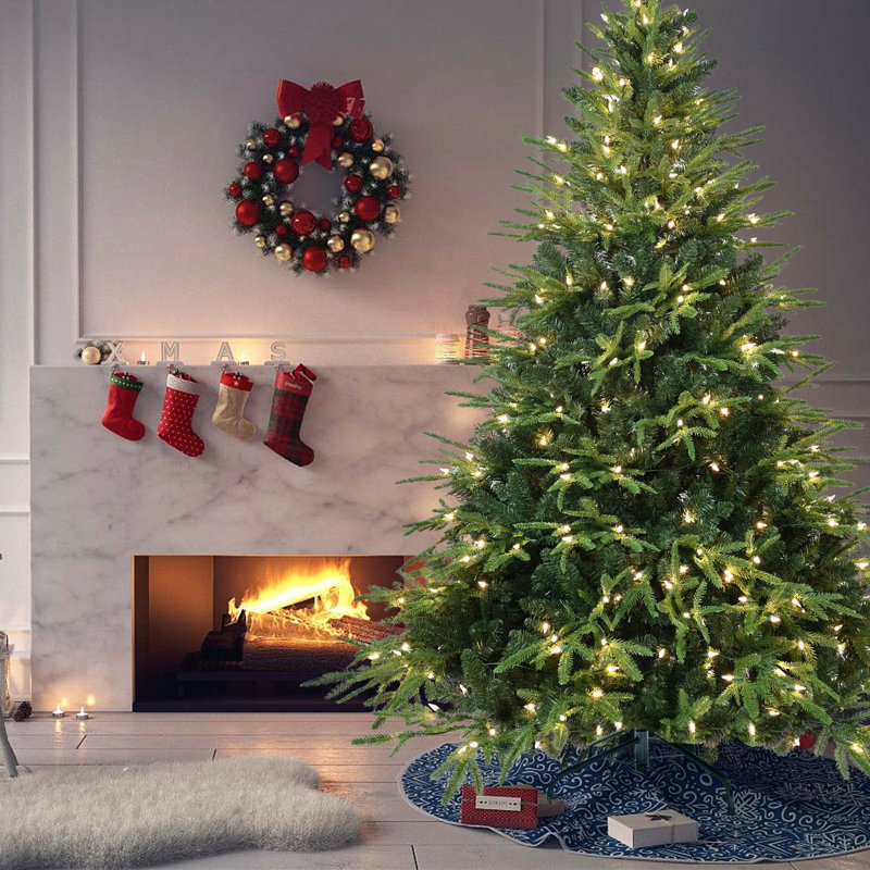 Arbre de Noël artificiel avec 150 lumières et 856 branches Conrail
