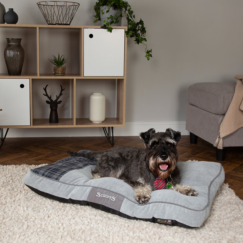 Highland Polyester Pet Bed