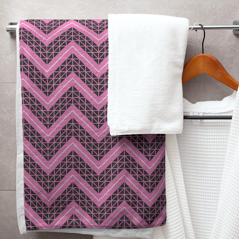 Stephenie Bath Towel, Dark Black/Light Pink