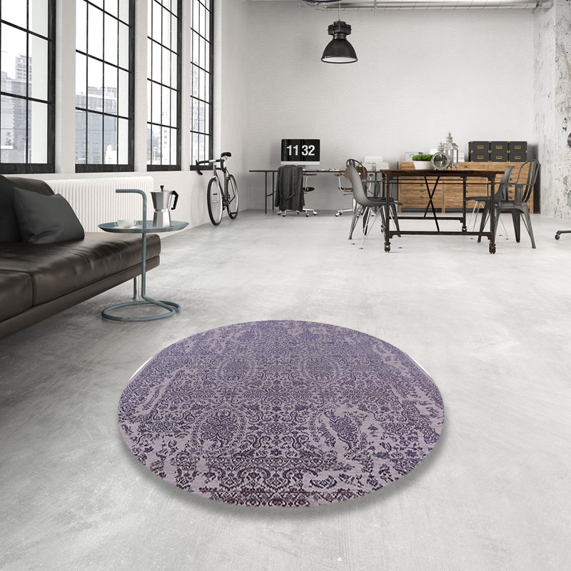 Oriental Indoor Rug, Round 7'