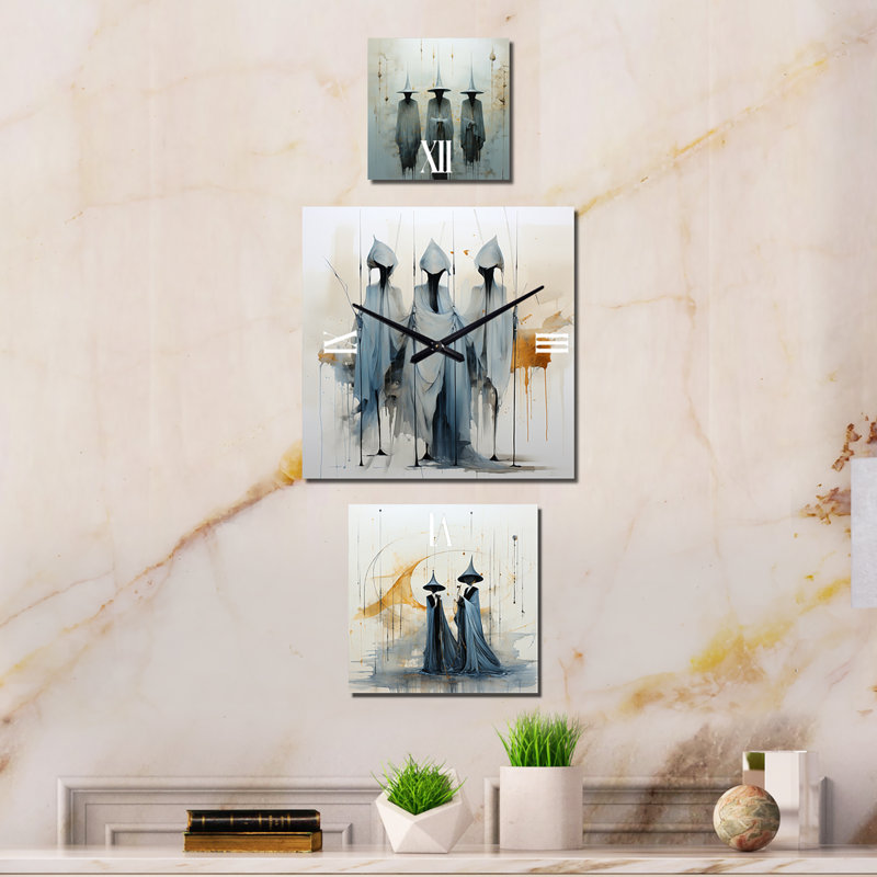 Madelief Metal Wall Clock