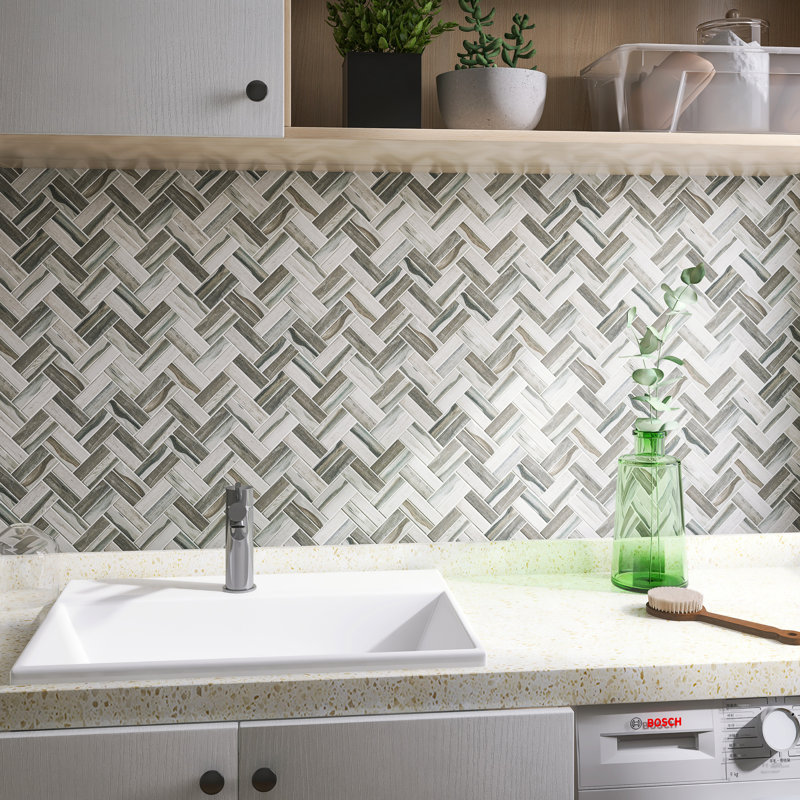 Carrelage mosaïque en verre 11,11 po x 12,52 po à chevrons Ecoglassifier, Gris