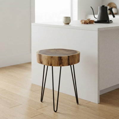Destany End Table – Modern Accent Side Table for Living Room or Bedroom, Stylish Decorative Furniture for Small Spaces