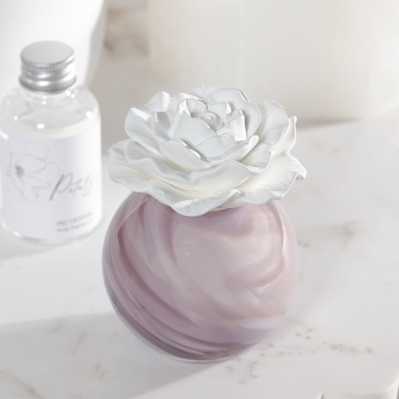 Diffuseur d'huile parfumée en porcelaine Petals, Figue vétiver, 1,69 oz