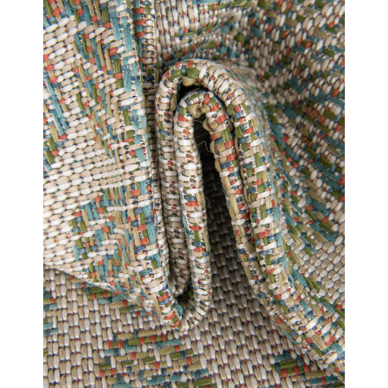 Floral Indoor / Outdoor Rug, Round 6'1"