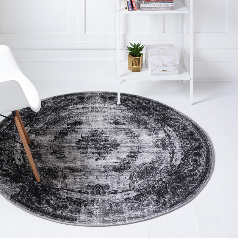 Clevinger Oriental Indoor Rug, Round 5'3"