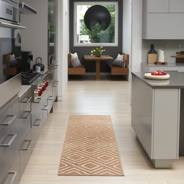 Tapis d'intérieur moderne en cuivre Ebern Designs Garp