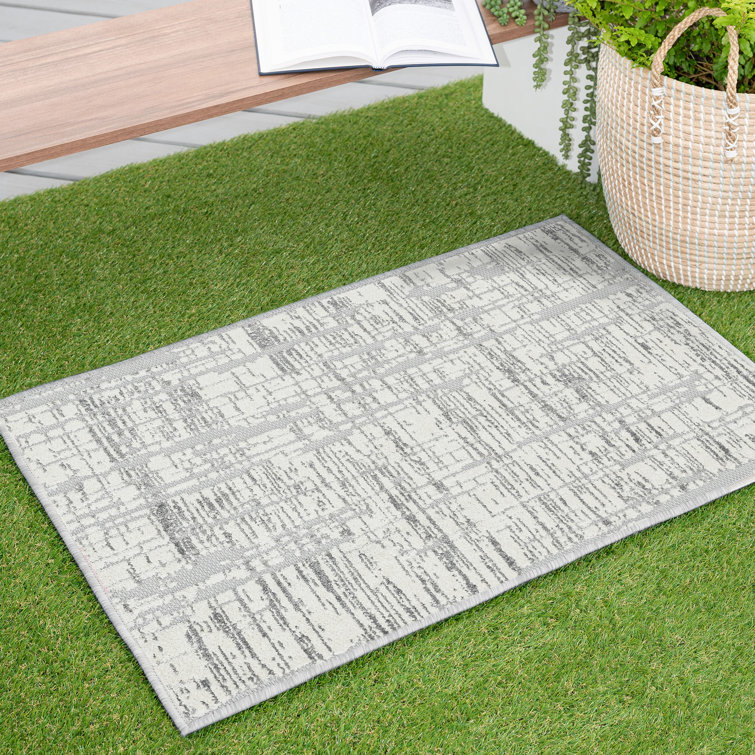 Hezekiel Indoor / Outdoor Rug