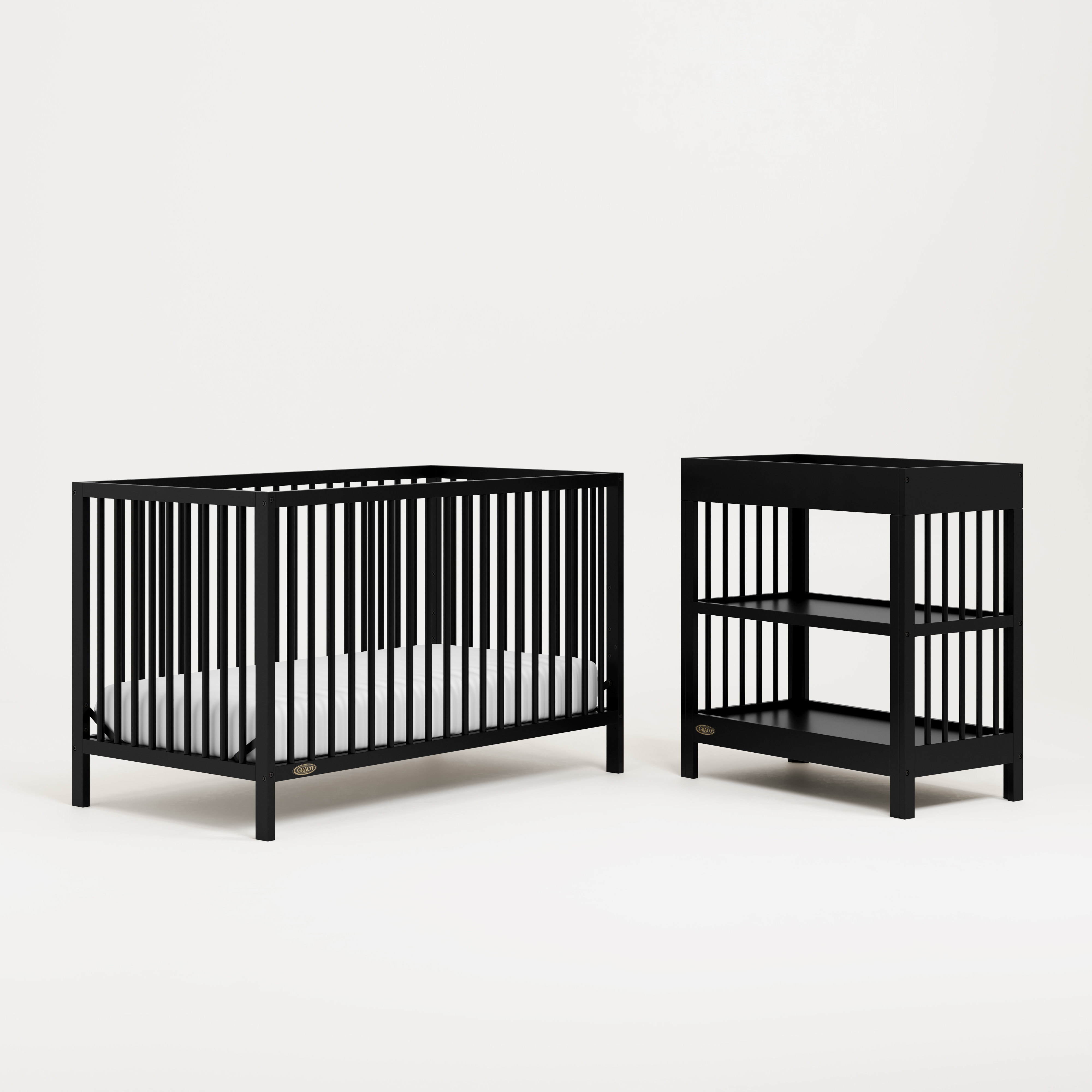 Graco Teddi 5 In 1 Convertible Crib And Teddi Changing Table 2 Piece Nursery Set