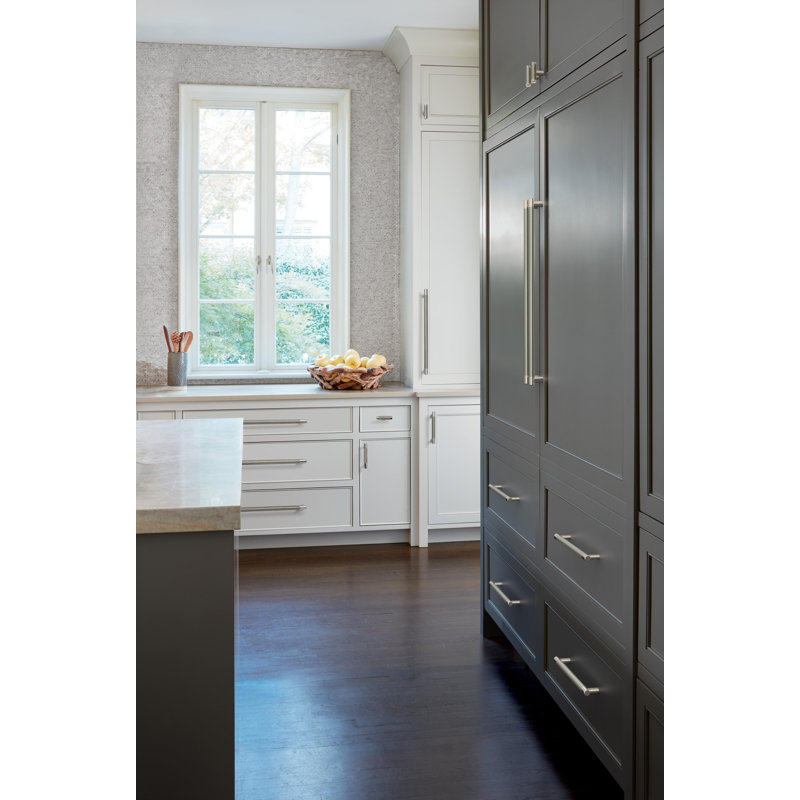 Poignée d'armoire Esquire 12-5 / 8 pouces (320mm) en nickel poli de centre à centre, Nickel poli / acier inoxydable